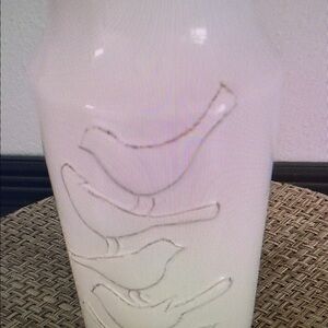 Elegant White Bird Motif Vase